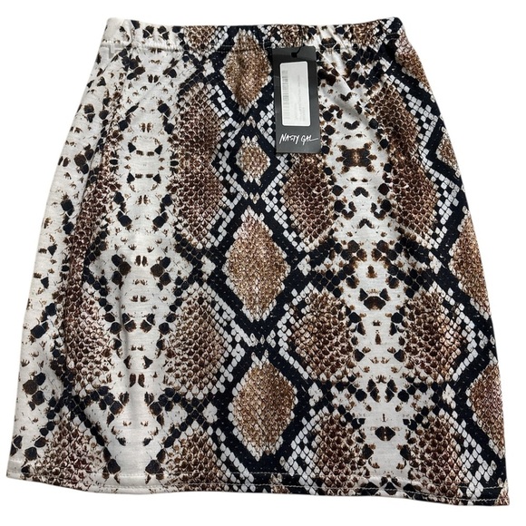 Nasty Gal Hiss Is All You Need Snake Mini Skirt size 2 - NWT - Picture 7 of 11